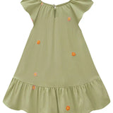 Vestido Verde con Bordados Florales y Volantes