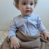 Manta Tejida Lisa Café 100 x 80 cm